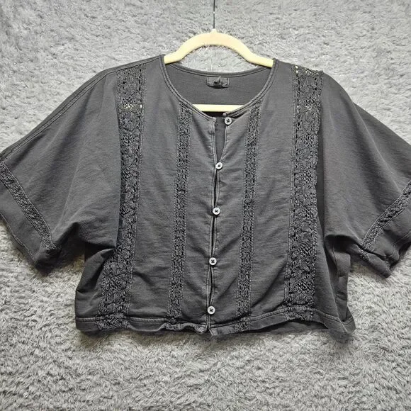 Aerie Womens Gray Crop Tshirt Size XS Crochet Lace Casual Button Up - Picture 1 of 10